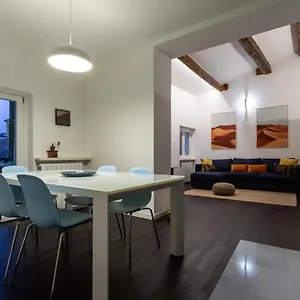 Arela Verona