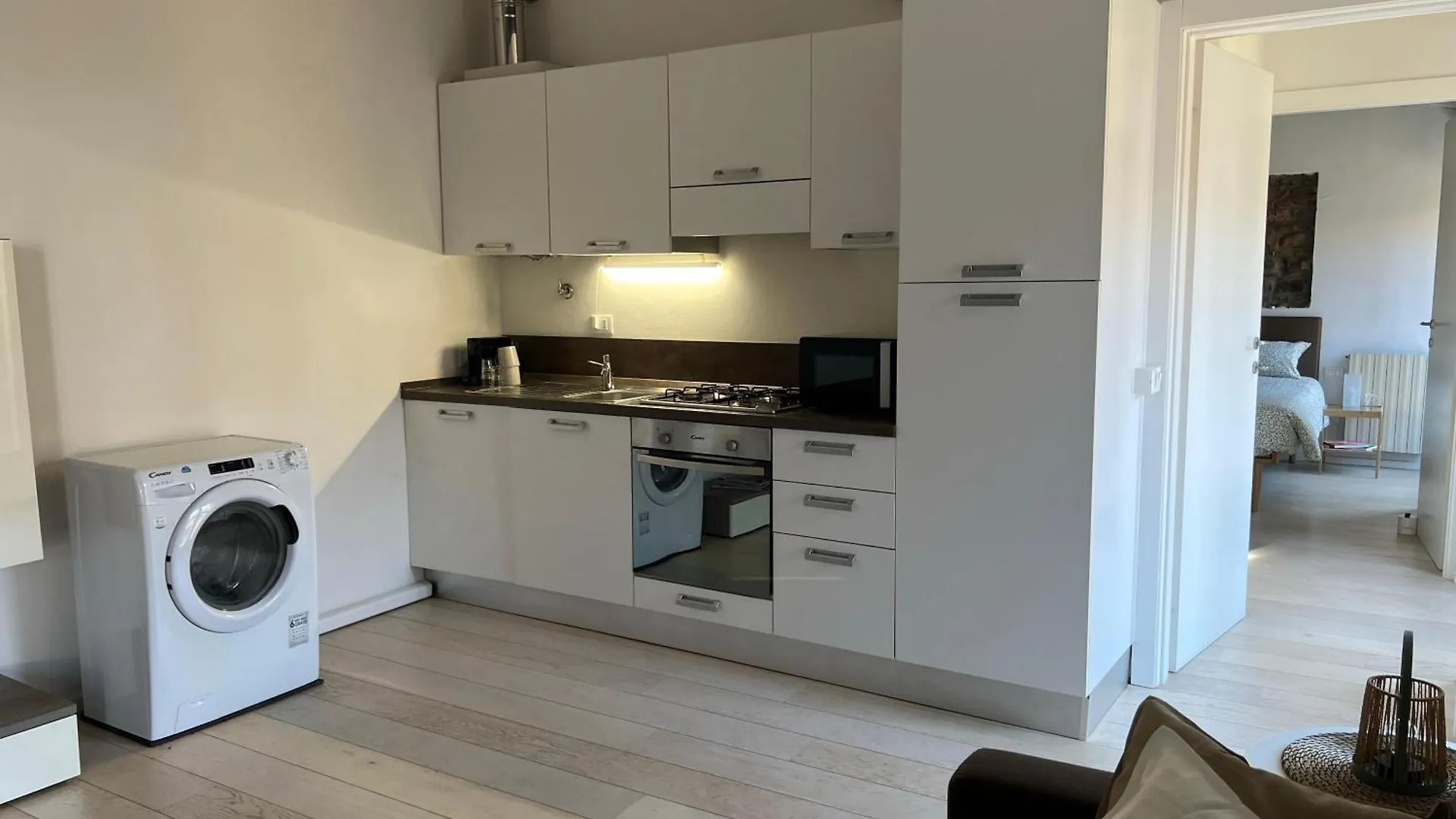 Casa Milu - Vicolo Satiro, Old Town Apartment Verona 0*,  Italy