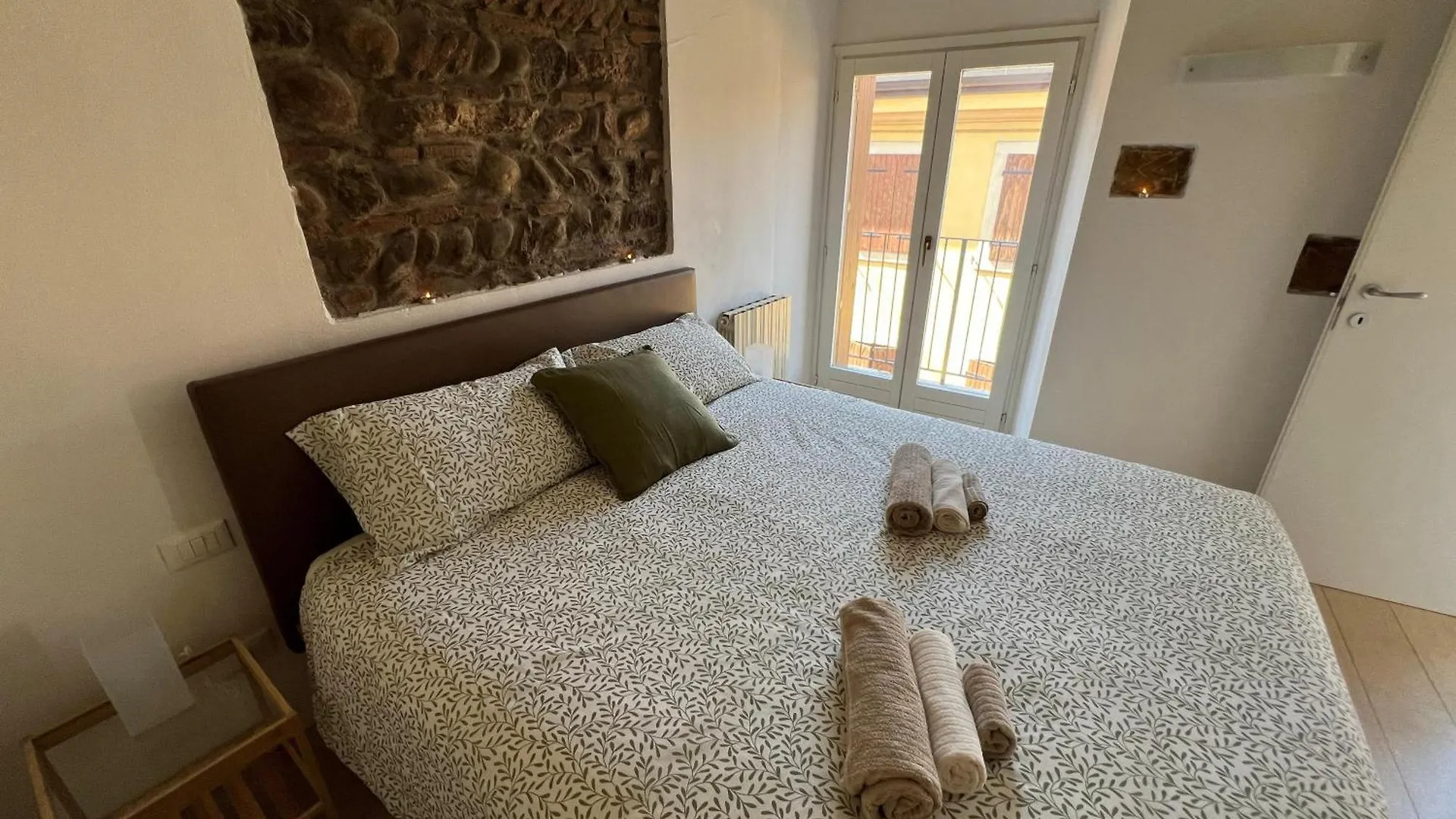 Casa Milu - Vicolo Satiro, Old Town Apartment Verona