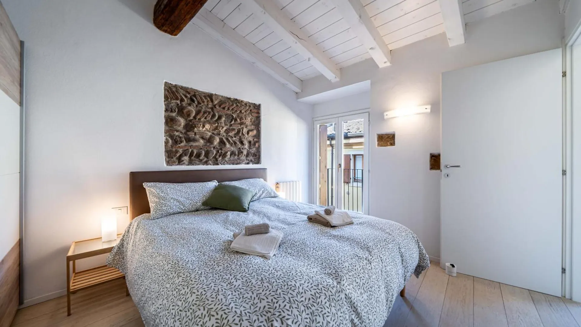 Casa Milu - Vicolo Satiro, Old Town Apartment Verona